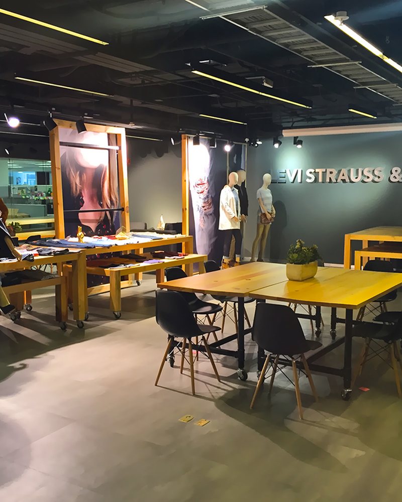 Levi's Showroom